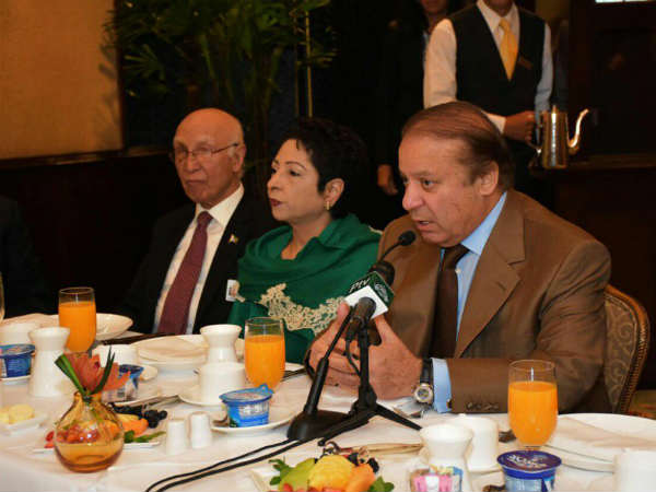 File image of Maleeha with Sharif and Sartaj Aziz