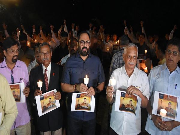 Rajya Sabha MP Rajeev Chandrasekhar with Bengalureans