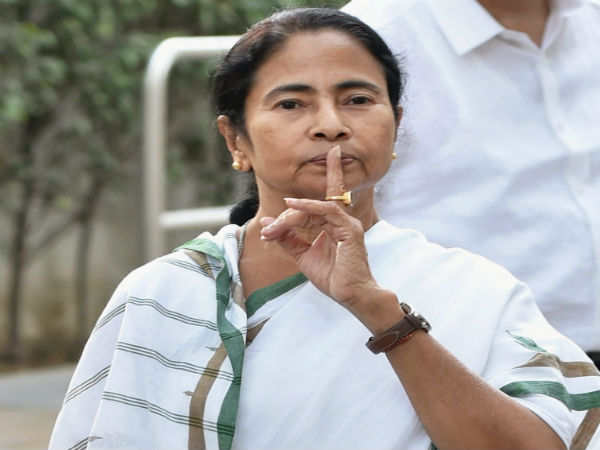 Mamata Banerjee meets Sonia Gandhi, says no discussion on names