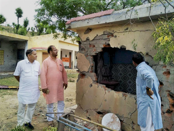 Heavy Pak shelling again in Nowshera