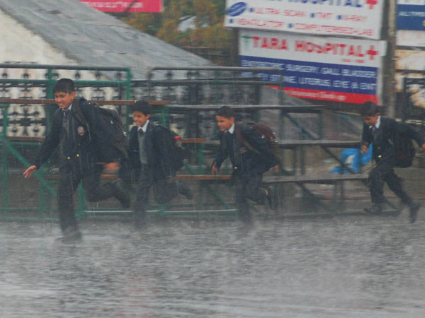 How is rain measured?