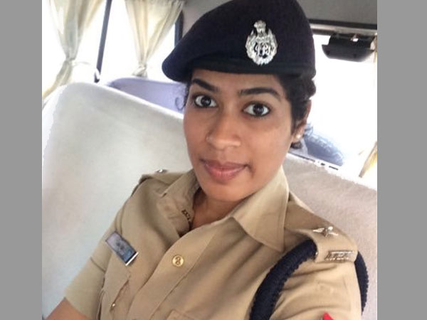 Woman IPS officer breaks down after BJP lawmaker in UP yells at her Woman IPS officer breaks down after BJP lawmaker in UP yells at her