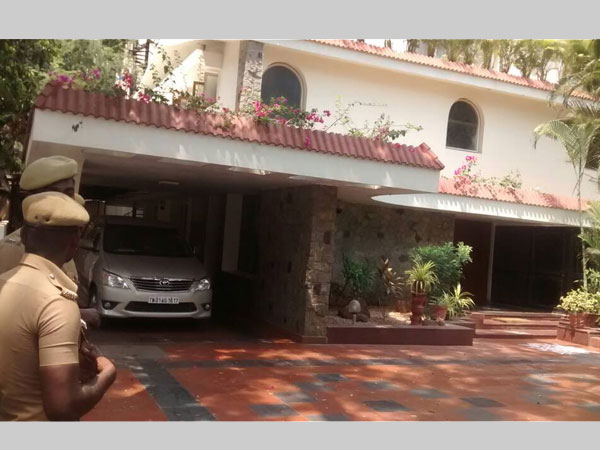 CBI raids on Chidambaram, son and Sheena Bora murder inter-connected?