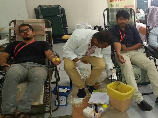 Blood donation campt at Tech Mahindra, Electronic City 