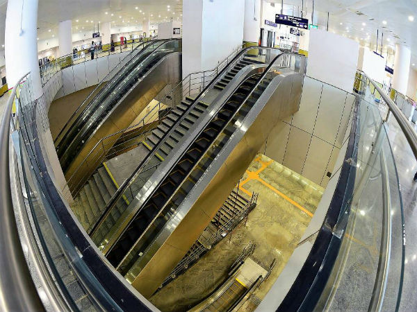 What are the major stops?