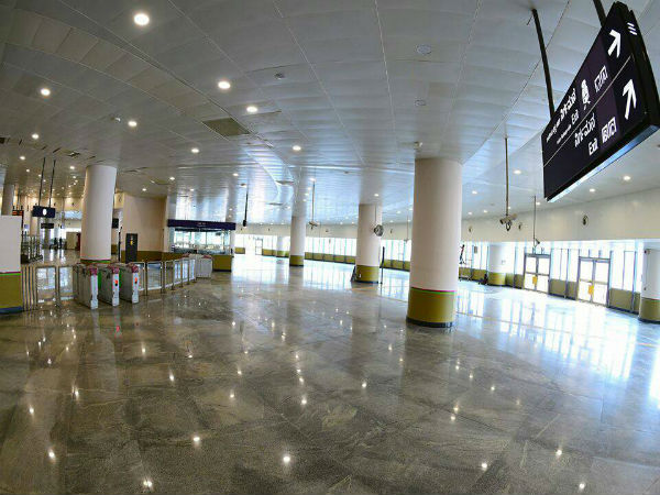 When was the first metro serice began?