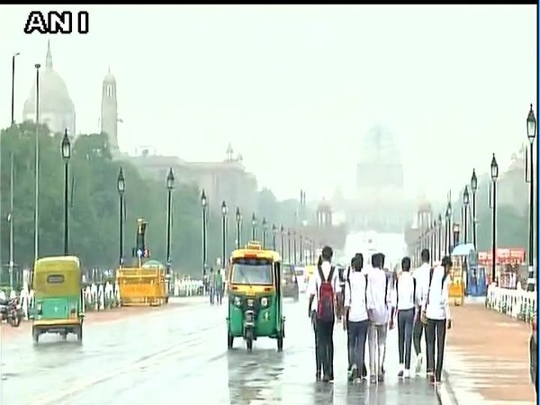 Rajpath drenched in rain
