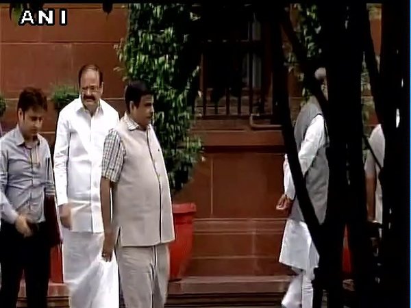 Ministers leaving after Union Cabinet meeting ends Ministers leaving after Union Cabinet meeting ends