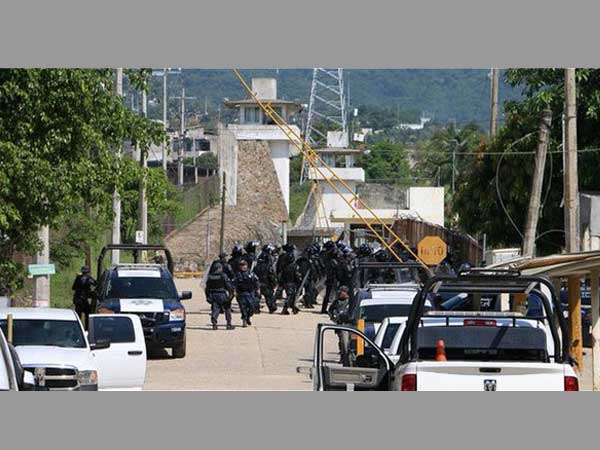 At least 28 killed in brutal gang fight in Mexican prison At least 28 killed in brutal gang fight in Mexican prison