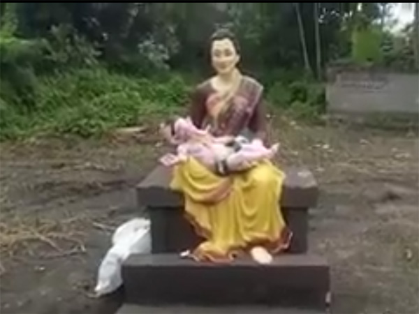 Warangal youth make 'Collector Amrapali idol' for Ganesha festival, draw flak Warangal youth make 'Collector Amrapali idol' for Ganesha festival, draw flak