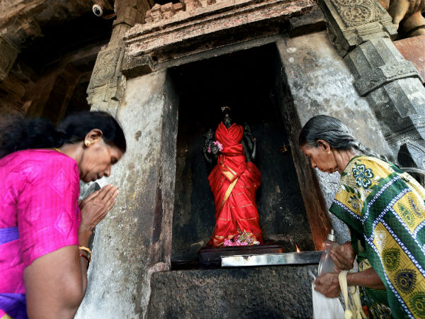 Tallest temple in India Tallest temple in India