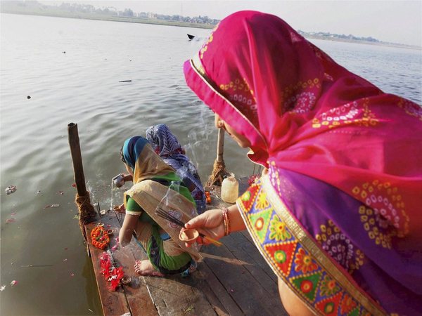 Prayers after holy dip