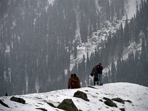 Season's first snowfall