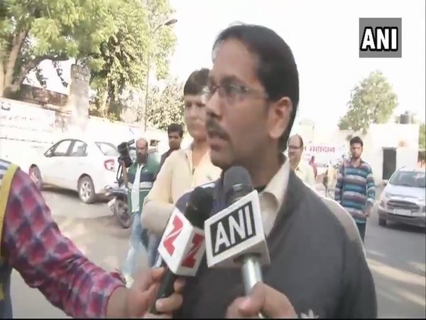 Ram Ratan Saini, brother of Chetan Saini, whose body was found Ram Ratan Saini, brother of Chetan Saini, whose body was found