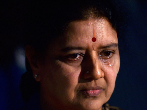 Sasikala gets convicted in DA case