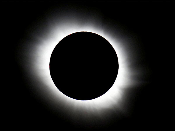 What is a Super moon? 