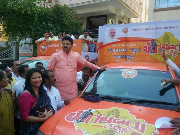 Karnataka polls: BJP launches Bengaluru Rakshisi Yatra on Holi, attacks Congress