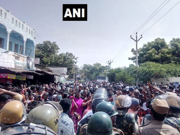 Tami Nadu: One dead, many injured as police opens fire at Sterlite protesters Tami Nadu: One dead, many injured as police opens fire at Sterlite protesters