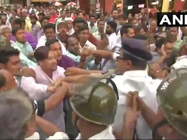 Rotten meat supply racket: Congress protests against govt. Courtesy: ANI news Rotten meat supply racket: Congress protests against govt. Courtesy: ANI news