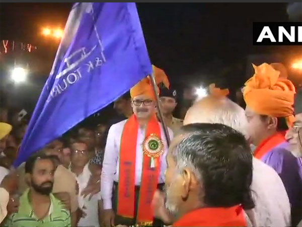 Amarnath Yatra flagged off amidst tight security