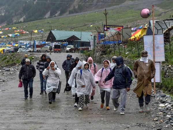First batch of Amarnath pilgrims