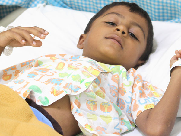 7-year-old Saksham has a hole in his heart. Needs your help