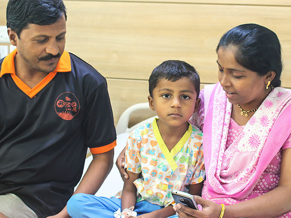 7-year-old Saksham has a hole in his heart. Needs your help
