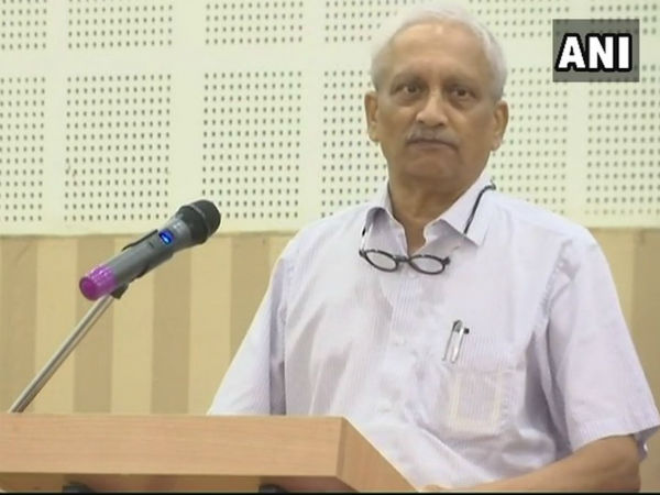 Parrikar says Congress would believe if Army had taken him in surgical strikes Parrikar says Congress would believe if Army had taken him in surgical strikes