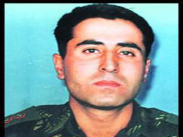Captain Batra was born in Himachal Pradesh Captain Batra was born in Himachal Pradesh
