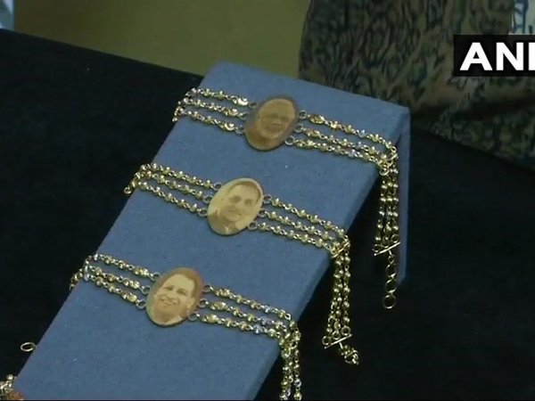 Jewellery shop in Surat