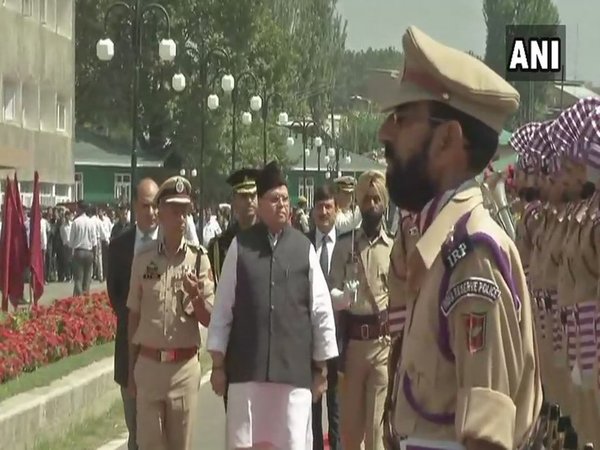 Malik inspects Guard of Honour