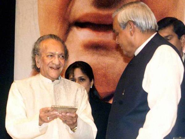 With Pandit Ravi Shankar With Pandit Ravi Shankar