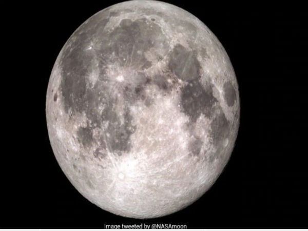 How NASA plans to get astronauts back to the moon