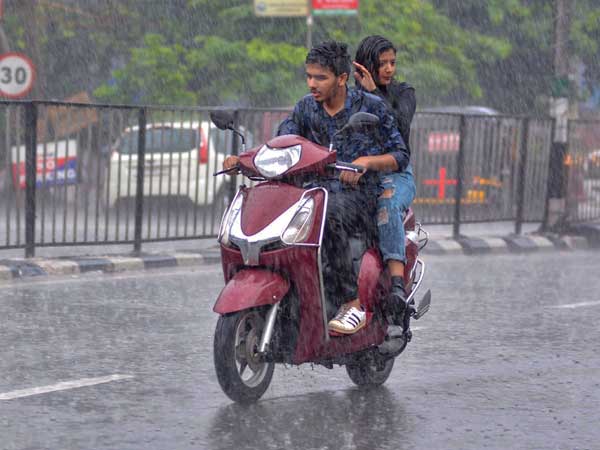Weather forecast for Sep 25: Bengaluru rains to continue for next 2 to 3 days Weather forecast for Sep 25: Bengaluru rains to continue for next 2 to 3 days