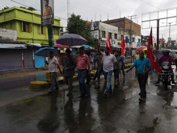 Life normal in West Bengal