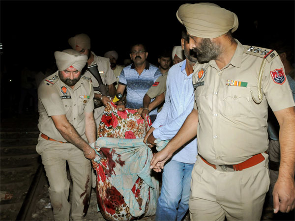 Amritsar rain accident: Clear case of trespassing say Railway officials Amritsar rain accident: Clear case of trespassing say Railway officials