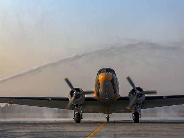 Dakota DC-3 aircraft Dakota DC-3 aircraft