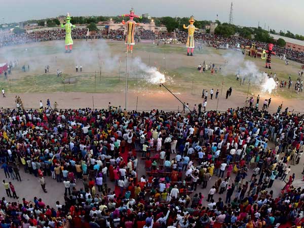 When is Dussehra 2018?