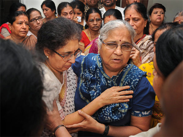  Sudha Murthy 