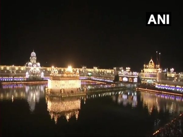 Golden Temple decked up for Gurpurab