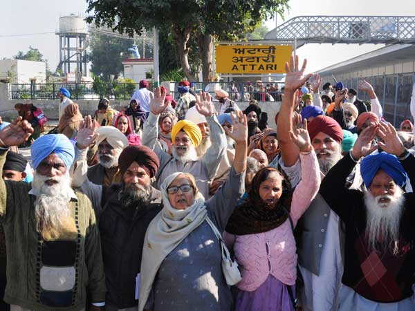 Members of Sikh Jatha