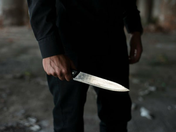 Delhi: 4 Tanzanians, 2 Nigerians attacked in Dwarka, accuses them of being cannibals Delhi: 4 Tanzanians, 2 Nigerians attacked in Dwarka, accuses them of being cannibals