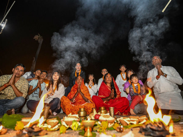 Chhath Puja 2018: How is Chhath Parva Celebrated?