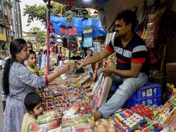 TN time slot for bursting crackers