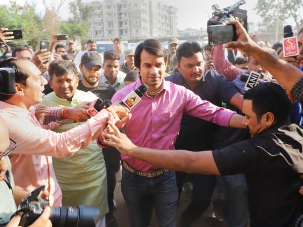 Tej Pratap Yadav withdraws divorce petition from wife Aishwarya Rai: Is reconciliation on the cards? Tej Pratap Yadav withdraws divorce petition from wife Aishwarya Rai: Is reconciliation on the cards?