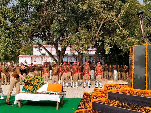 wreath-laying ceremony
