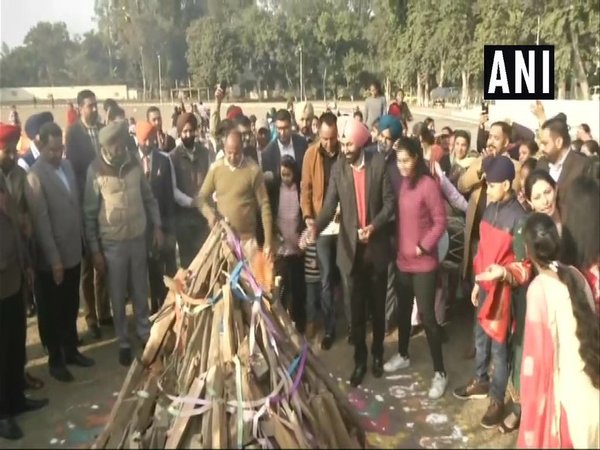 Lohri celebrations in Ludhiana
