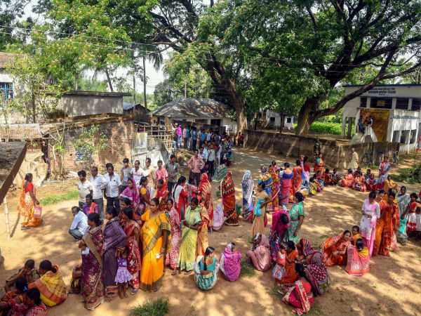 Lok Sabha elections 2019: Despite violence in Bengal, India registers 64% voter turnout in Phase 4