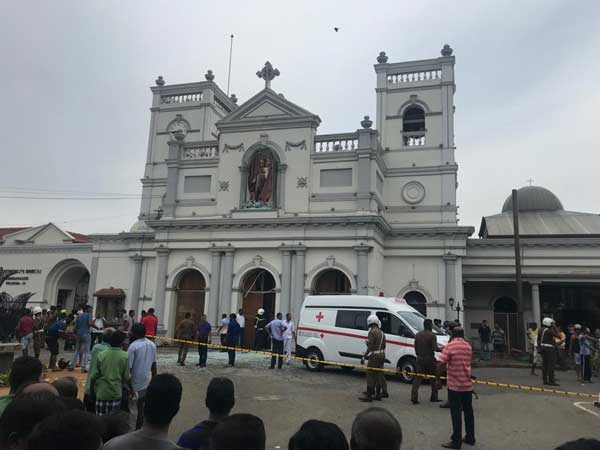 Colombo blasts: Passengers asked to report at airport 4 hours early Colombo blasts: Passengers asked to report at airport 4 hours early