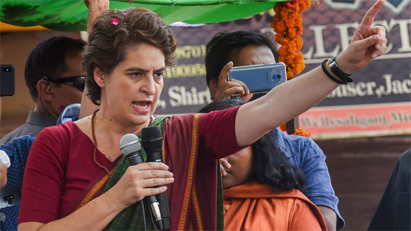 Tgana Cong leader urges Rahul Gandhi to let Priyanka take over as party chief Tgana Cong leader urges Rahul Gandhi to let Priyanka take over as party chief